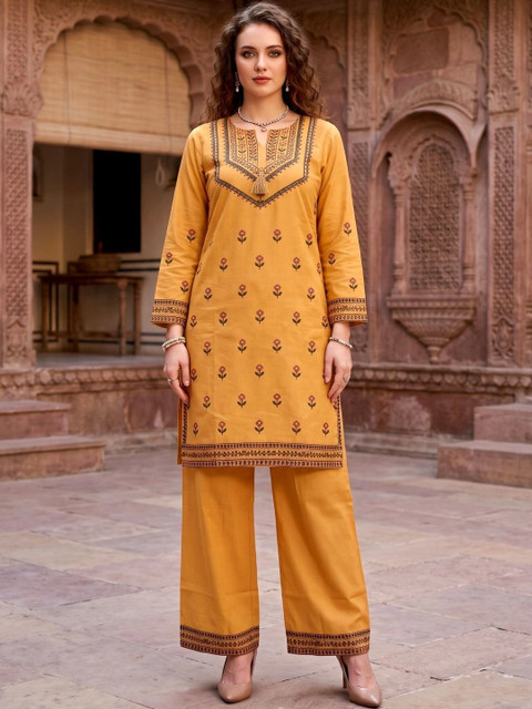 Laasika Embroidered Tunic with Palazzos