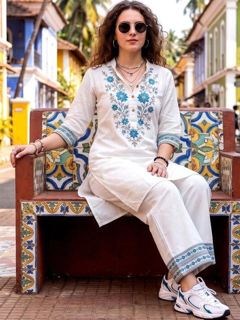 Laasika Embroidered Tunic with Trousers - Image 4