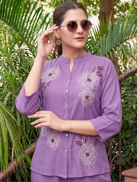 Milvia Floral Embroidered Top with Trousers - Image 4