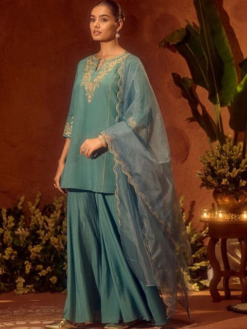 Vaidehi Fashion Women Ethnic Motifs Embroidered Regular Thread Work Chanderi Silk Kurta with Sharara & With - Image 4