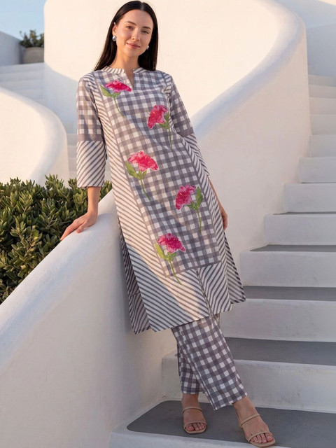 Indo Era Women Printed Regular Pure Cotton Kurta with Trousers - Image 5