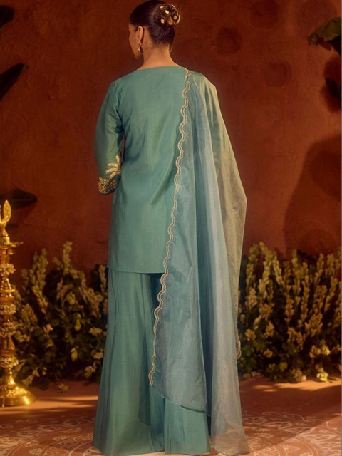Vaidehi Fashion Women Ethnic Motifs Embroidered Regular Thread Work Chanderi Silk Kurta with Sharara & With - Image 3