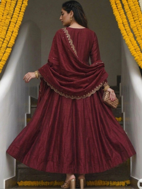 MOKOSH Women Berry Red Embroidered Anarkali Kurta And Pant Set with Dupatta - Image 2