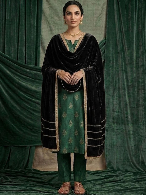 GLOBAL DRESS Velvet Blend Dupatta with Zari