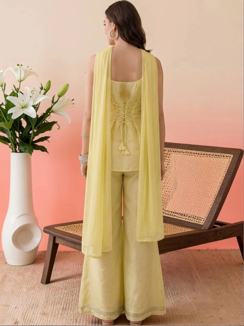 Panzora Women Floral Embroidered Regular Thread Work Kurta with Palazzos & With Dupatta - Image 2