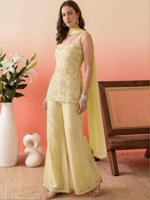 Panzora Women Floral Embroidered Regular Thread Work Kurta with Palazzos & With Dupatta - Image 5