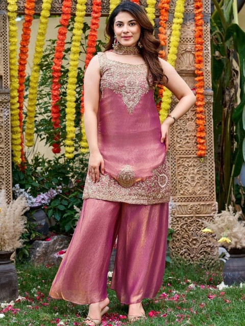 Morang Women Ethnic Motifs Embroidered Regular Kurta with Sharara & With Dupatta - Image 2