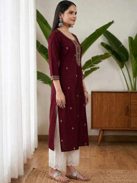 FORKEY Women Embroidered Thread Work Kurta - Image 4