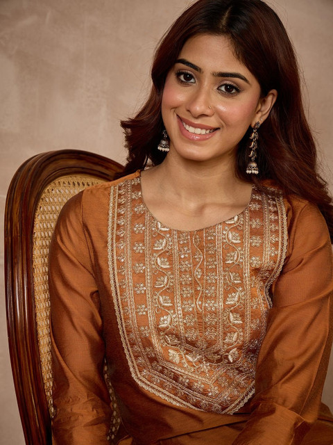 Janasya Women Embroidered Kurta - Image 4