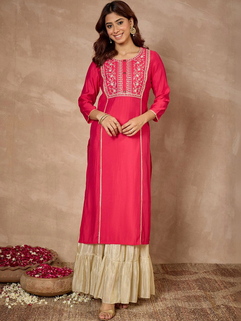 Janasya Women Embroidered Thread Work Chanderi Silk Kurta