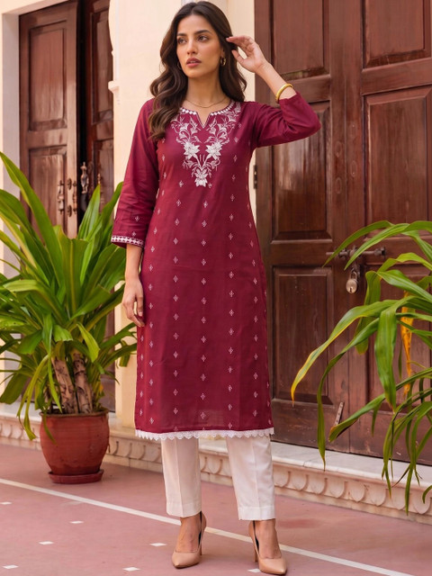 Rangita Women Embroidered Thread Work Kurta