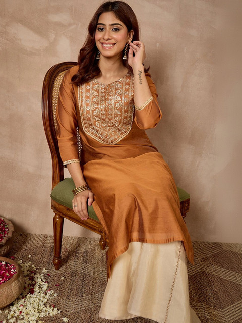 Janasya Women Embroidered Kurta - Image 7