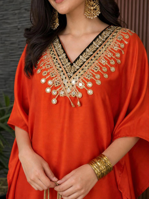 Youthnic Women Ethnic Motifs Embroidered Regular Zardozi Kurta with Dhoti Pants - Image 4