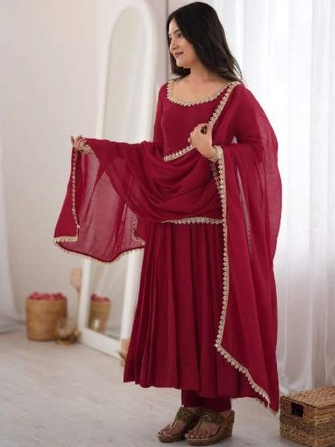 Moda Rapido Women Embroidered Regular Thread Work Chanderi Silk Kurta with Palazzos & With Dupatta - Image 5