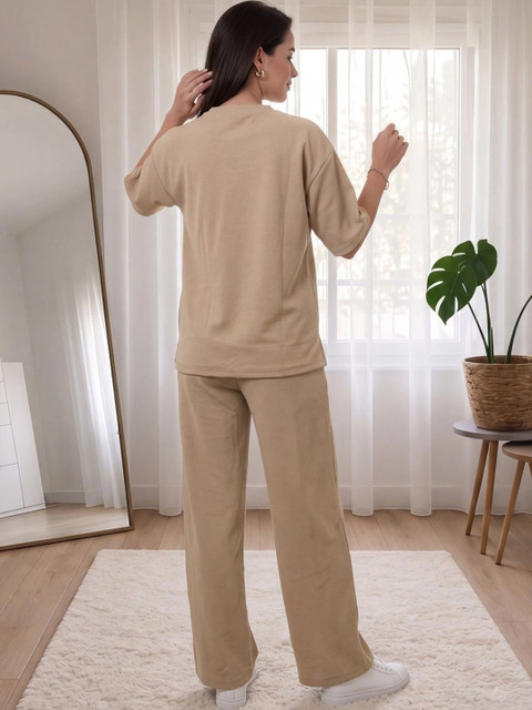 BLACK ROSSY Solid T-shirt with Trousers - Image 4