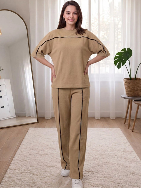 BLACK ROSSY Solid T-shirt with Trousers - Image 2