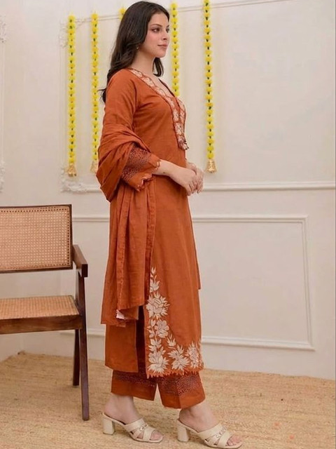 MYRIE Ethnic Motifs Yoke Design Regular Thread Work Kurta with Trousers & With Dupatta - Image 5