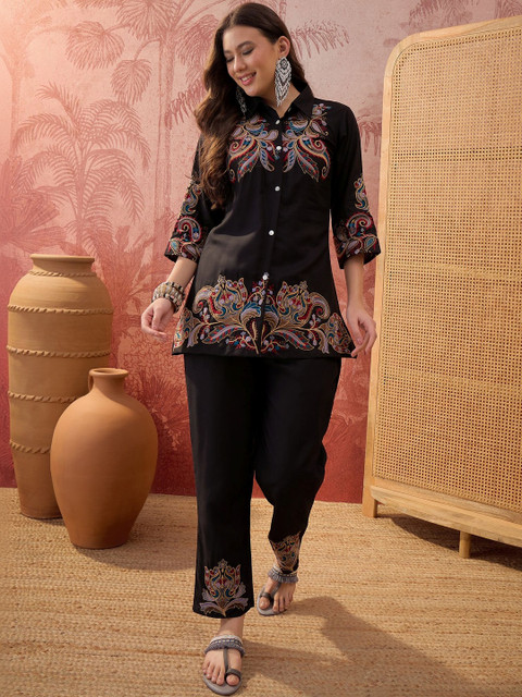 Sangria Embroidered Shirt with Trousers