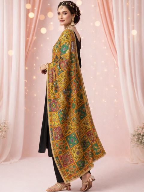 HERE&NOW Ethnic Motifs Printed Kalamkari Dupatta with Gotta Patti - Image 2