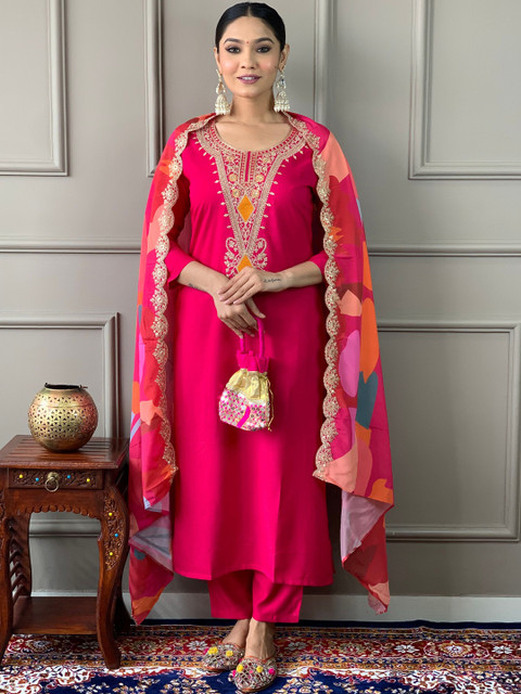 HERE&NOW Women Embroidered Regular Sequinned Kurta with Trousers & With Dupatta - Image 5