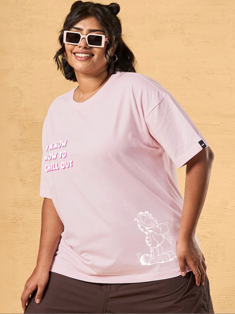 Bewakoof Garfield Women Touch Pink Garfield Icecream Printed Oversized Plus Size T-shirt