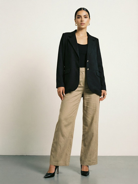 Phosphorus Notched Lapel Collar Relaxed Fit Single-Breasted Smart casual Blazer - Image 3