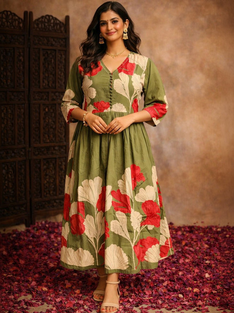 Aarika Dress
