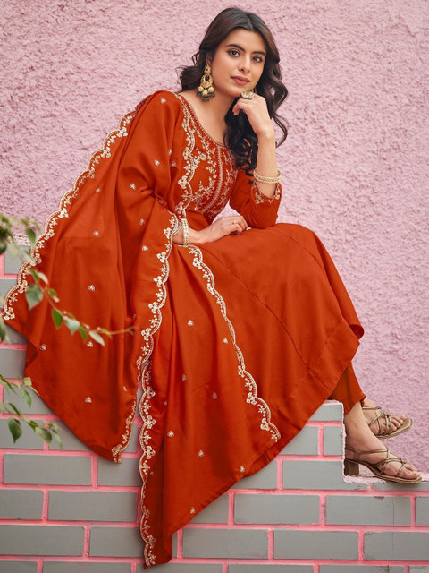 Omicron Fab Women Ethnic Motifs Embroidered Regular Kurta with Trousers & With Dupatta - Image 3