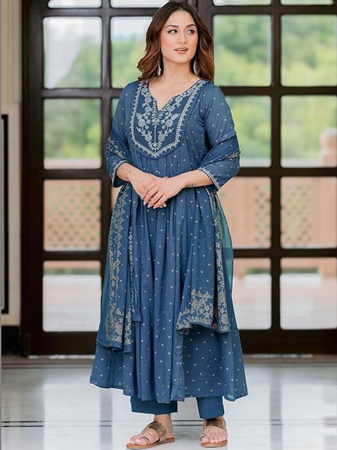 DIVASTRI Women Ethnic Motifs Printed Empire Kurta with Trousers & With Dupatta