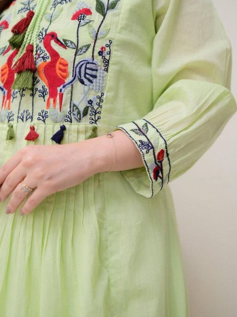 NAKSHKURTIS Ethnic Motifs Embroidered Panelled Thread Work Pure Cotton Kurta with Trousers - Image 6