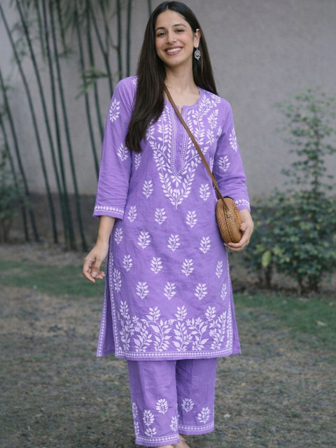 ALLORIA Floral Embroidered Tunic with Palazzos - Image 3