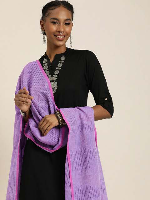 Taavi Striped Tasselled Dupatta