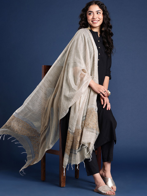 Taavi Woven Design Dupatta