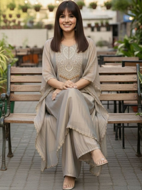 Anouk Rustic Women Ethnic Motifs Embroidered Regular Thread Work Kurta with Palazzos - Image 2