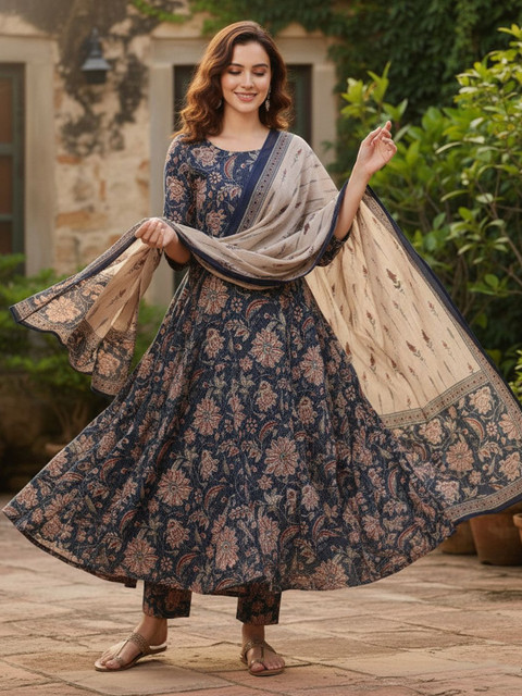 ARADHNA Women Floral Printed Regular Kurta with Trousers & With Dupatta - Image 3