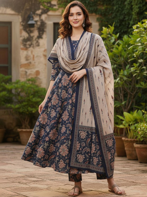 ARADHNA Women Floral Printed Regular Kurta with Trousers & With Dupatta - Image 4