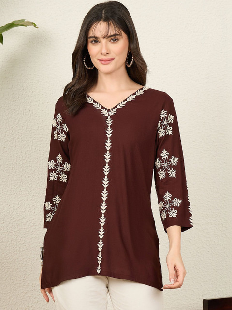 Anouk Ethnic Motifs Embroidered V-Neck Thread Work Thread Work Kurti