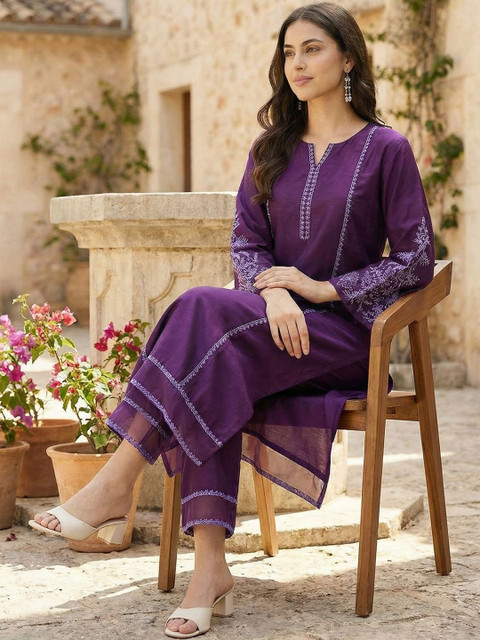 Indo Era Women Ethnic Motifs Embroidered Regular Thread Work Kurta with Trousers