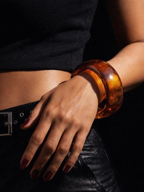 Niska Chunky Asymmetric Bangles
