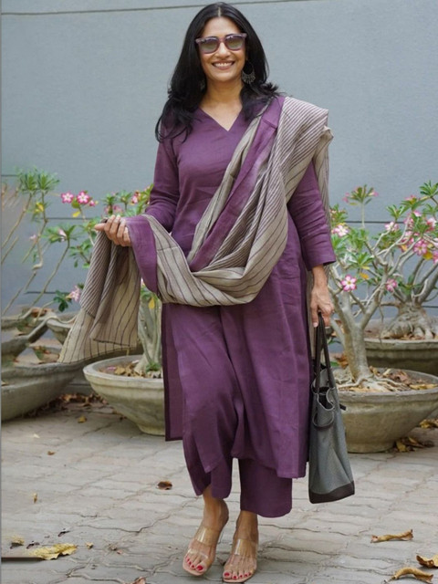 Lee Moda Women Regular Kurta with Palazzos & With Dupatta