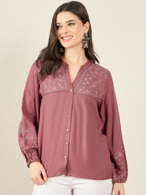 Anouk Embroidered V-Neck Thread Work Thread Work Kurti