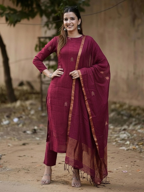 Aaghnya Women Ethnic Motifs Printed Regular Kurta with Trousers & With Dupatta - Image 5