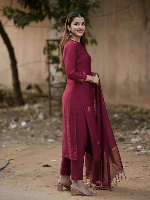 Aaghnya Women Ethnic Motifs Printed Regular Kurta with Trousers & With Dupatta - Image 3