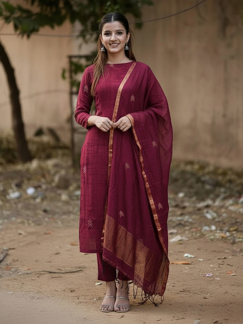 Aaghnya Women Ethnic Motifs Printed Regular Kurta with Trousers & With Dupatta - Image 4