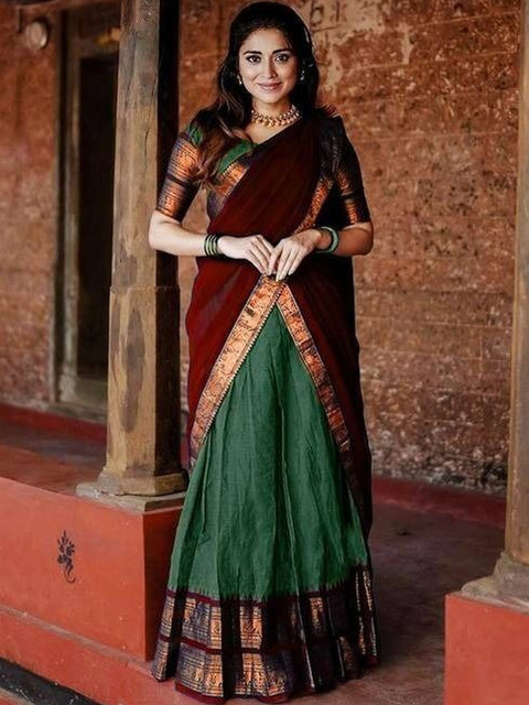 REELOVE FACTORY Embroidered Unstitched Lehenga & Blouse With Dupatta