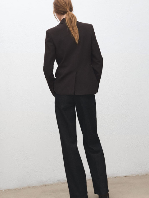 MANGO Single-Breasted Padded Shoulder Notched Lapel Collar Blazer - Image 3