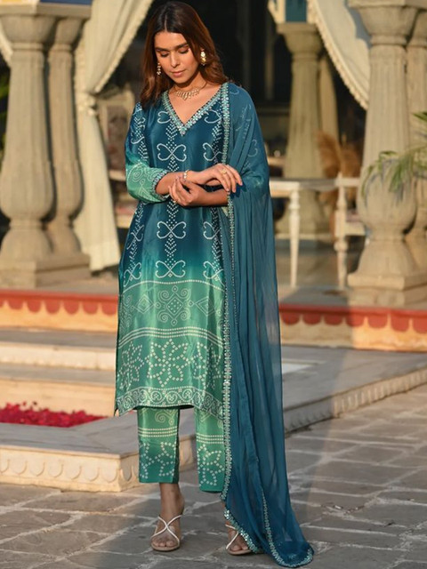 HERE&NOW Women Bandhani Dyed Regular Thread Work Kurta with Trousers & With Dupatta