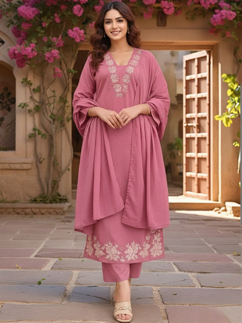 Aaghnya Women Floral Embroidered Regular Thread Work Kurta with Trousers & With Dupatta - Image 2