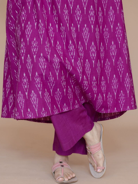 THE INDIAN ETHNIC CO Straight Fit Cotton Salwar