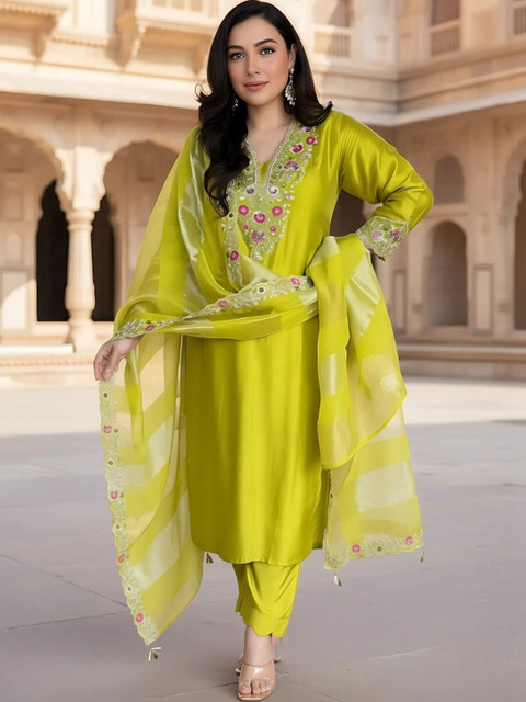 KALINI Women Floral Embroidered Regular Thread Work Kurta with Trousers & With Dupatta